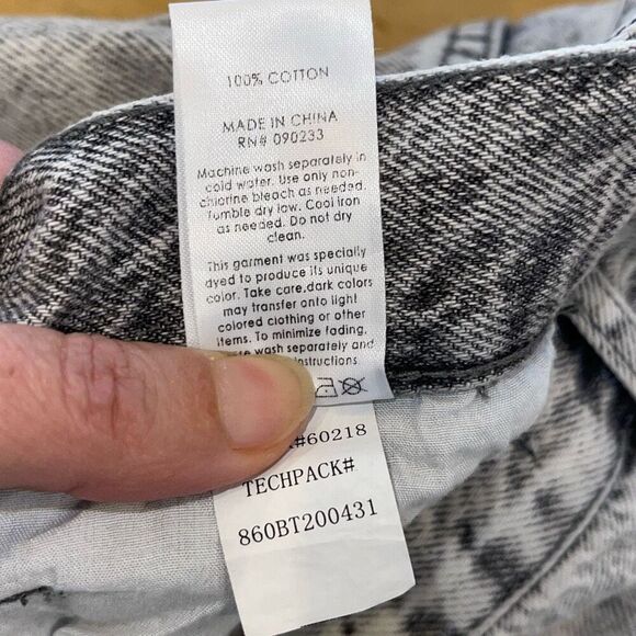 Pacsun Womens Acid Wash High Rise Straight Button Fly Jeans Black Size 29 - Picture 7 of 11